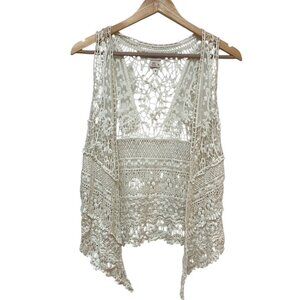 Mossimo Supply Co cream crochet vest XS/S